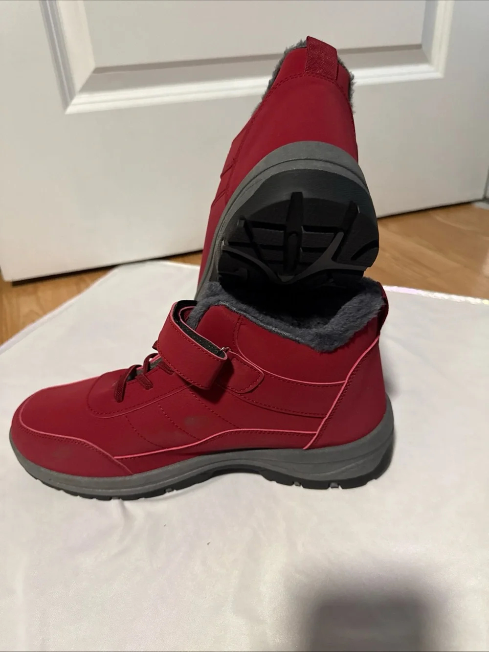 Fauean Men Boots Winter High Top Plush Insoles Non Slip Warm Size EU42 (US 9)NEW